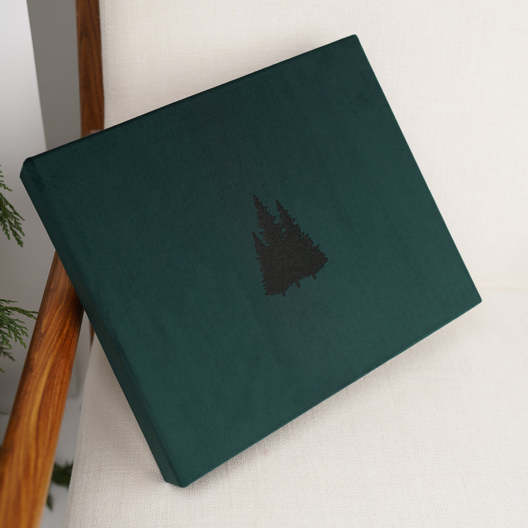 Album foto din catifea verde închis – “Forest Love”