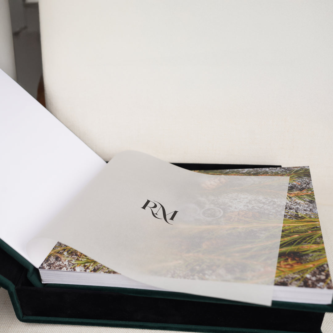 Album foto din catifea verde închis – “Forest Love”