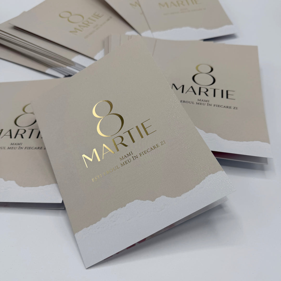 Felicitare 8 Martie cu Folio Auriu – 15x20 cm